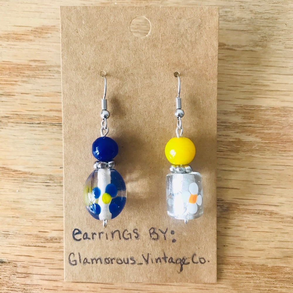 Mismatch flower Drop Earrings🤎🍁
